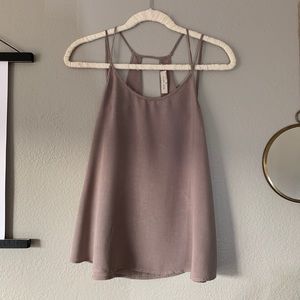 Cut out tank